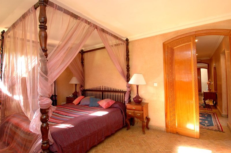 Manor Suite